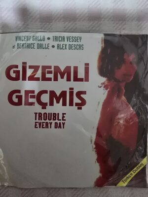 gizemli geçmiş